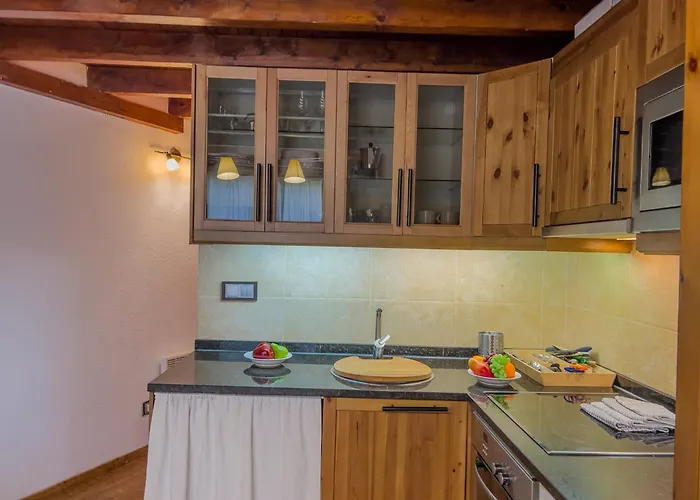 Val De Llous 14 Sainte-Léocadie